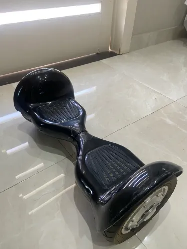Hoverboard (Skate Elétrico) - 10 polegadas Preto - Bluetooth