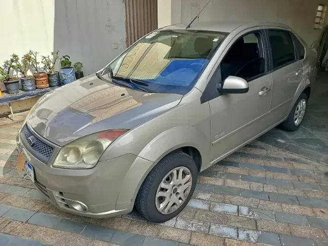 Ford Fiesta Sed. 1.6 8V Flex 4P 2010