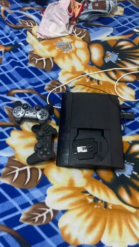 PS3 NOVO, troco por iPhone
