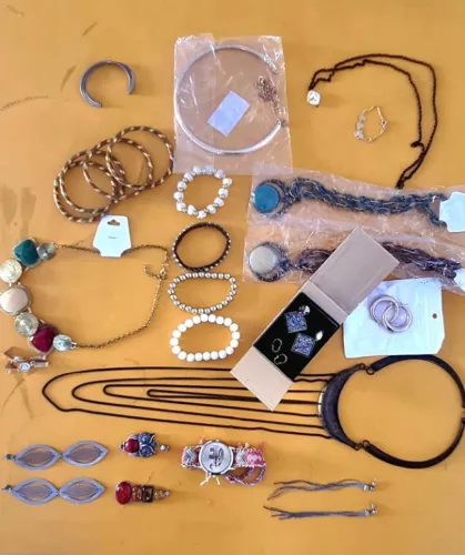 Bazar - Bijuterias Femininas