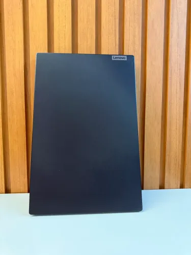 Notebook Lenovo V15 G4 IRU Intel Core i5-13420H 8GB 256GB SSD 15.6? 83GLOO0UBR