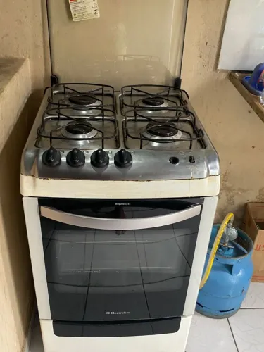 Vendo esse fogão