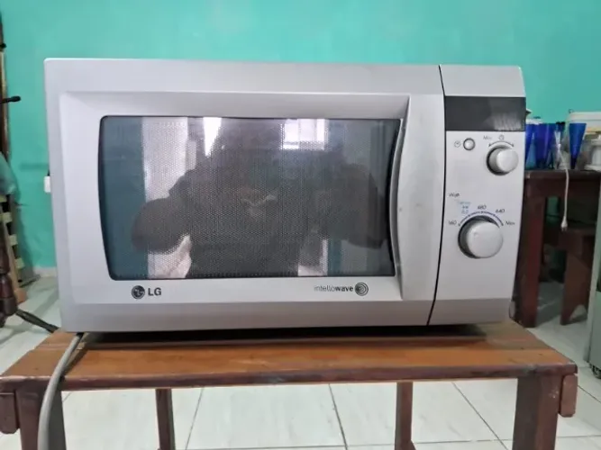microondas LG intelloWave 220v