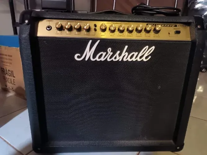 Amplificador Marshall Valvestate 65r 
