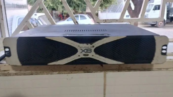 X8 Studio R