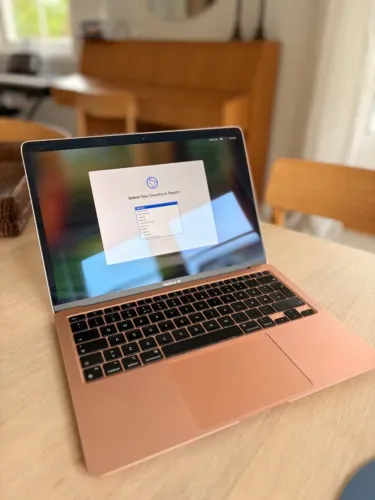 Macbook Air 2018, Core i5, 8GB Ram