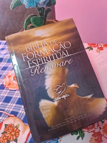 (bíblia de formação espiritual renovare) (Nova e Lacrada)