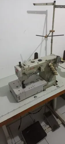 Maquina Galoneira Sua Special Funcionando 