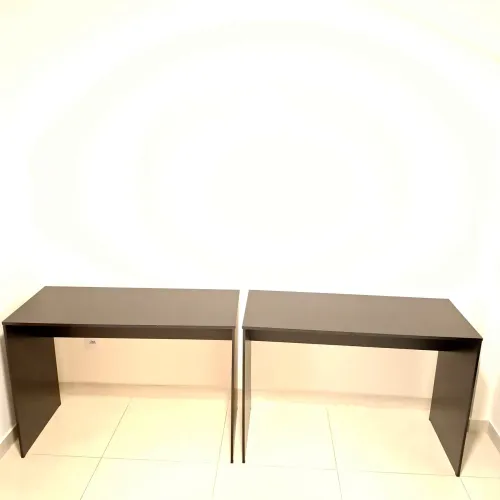 Vende-se 2 mesas para computador