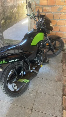 Vendo Motuu por 10.000