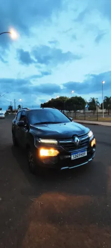 Renault Kwid Outsider 1.0 Flex 12V 5P Mec. 2023