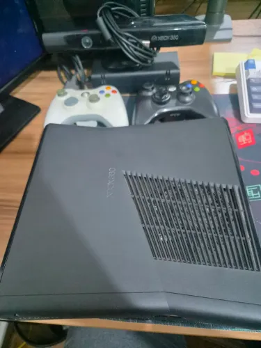 XBOX 360 SLIM