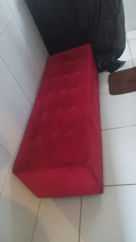 Vendo conjunto de poltrona com puffs
