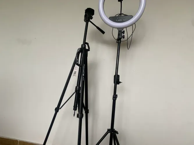 Kit tripé, Ring Light + microfone de mesa