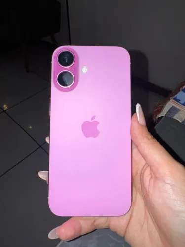 iPhone 16 plus rosa