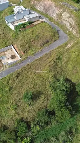 Terreno em Declive 300m² na Colônia Barra Mansa