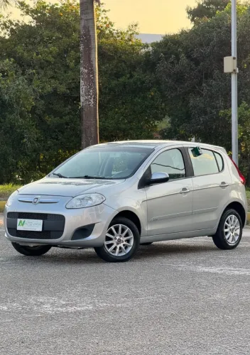 Fiat Palio Attractive 1.0 EVO Fire Flex 8V 5P 2012