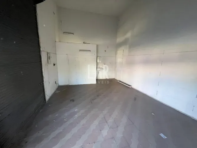 Prédio com 03 Lojas , 03 Apartamentos, 04 vagas à venda bairro Nova Suissa em BH/MG