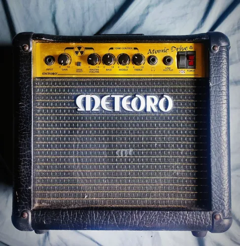 Amplificador Meteoro Atomic Drive 20w