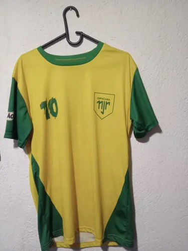 Com o nome NEYMAR  JR