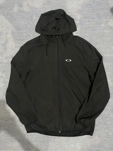 Corta vento Oakley windbreaker