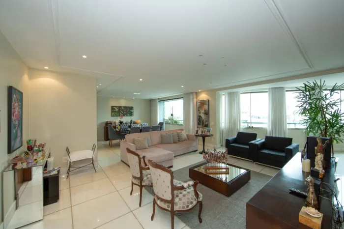 Apartamento à Venda - Sion, 4 Quartos, 209 m2