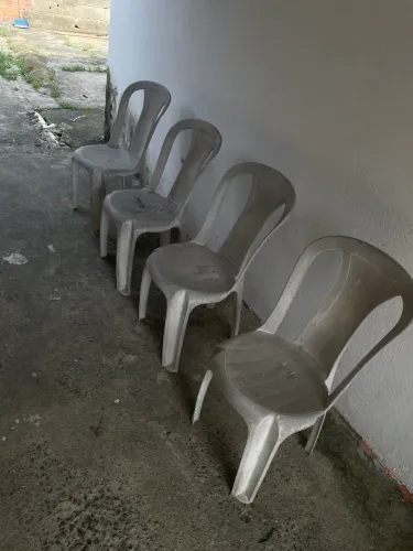 4 cadeiras