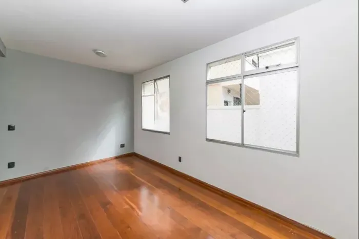 Apartamento à Venda - Barroca, 3 Quartos, 108 m2
