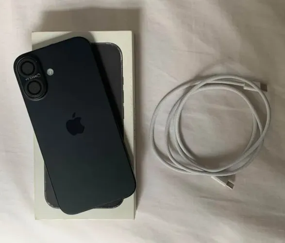 iPhone 16