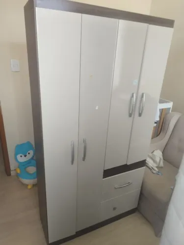 Guarda roupa solteiro 