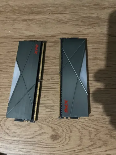 Memória ram xpg 4200mhz 2x8gb