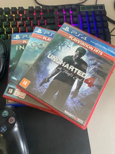PlayStation 4 500GB 3 jogos