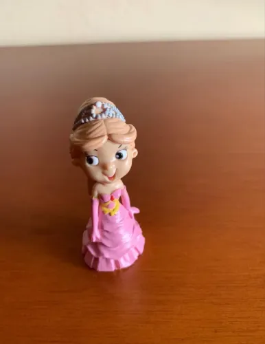 Mini princesa boneca infantil 