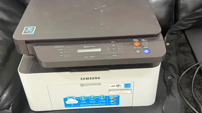 Impressora Multifuncional Laser Samsung M2070W - Wi-Fi e NFC