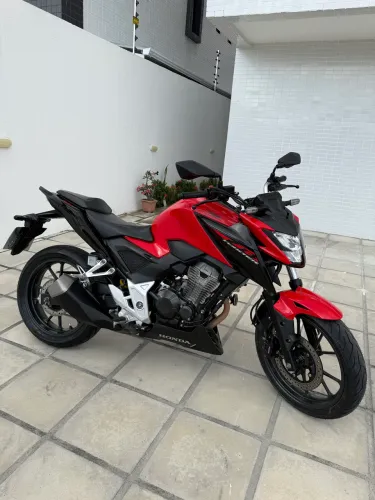 HONDA CB TWISTER 300F 2024 CBS