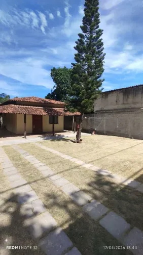 Vendo Casa em Ponta da Fruta ( Perto da Praia)
