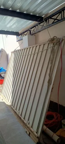 Portão 3,07 × 2,15 m (L × A)