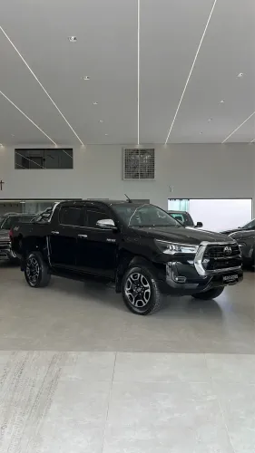 Toyota Hilux CD SRX 4X4 2.8 TDI 16V Diesel Aut. 2024