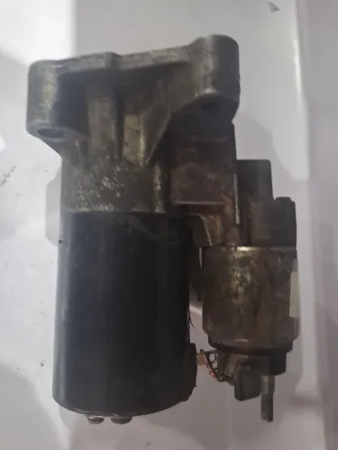 Motor de arranque Renault Megane 2.0 manual