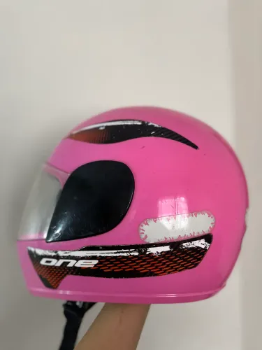 CAPACETE ROSA GRANDE
