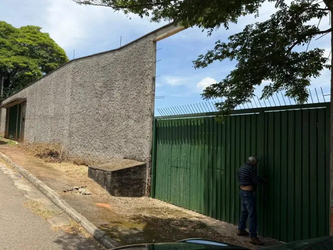 Terreno de 1.650 m² à Venda no Jardim Bandeirantes | Exclusividade, Privacidade e Alto Pot