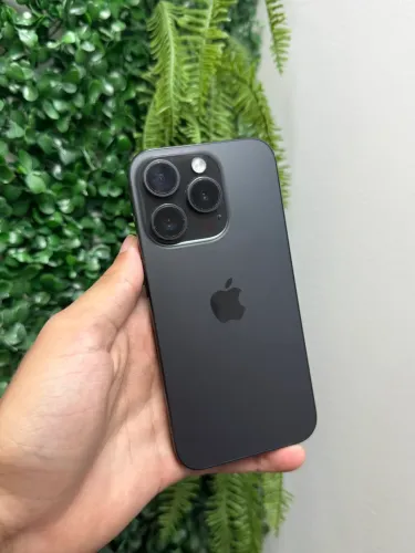 Iphone 15 pro 256gb impecável
