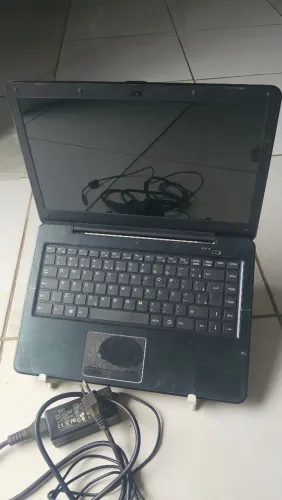 Notebook Ibyte Processador I5 usado e com defeito