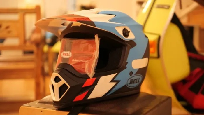 Capacete Moto Bell MX-9 MIPS, TAM 56