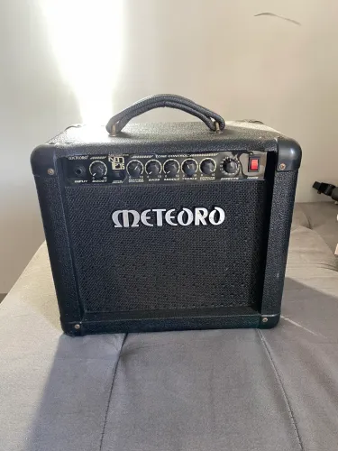 Amplificador Meteoro Nitrous Drive