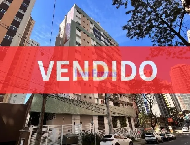 Apartamento à Venda no Cristo Rei Conforto, Estilo e Localização Privilegiada