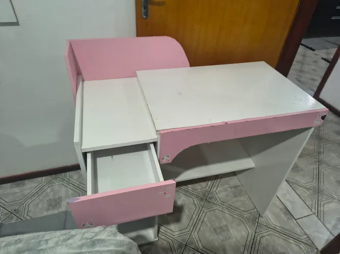 rack cor de rosa envelopado