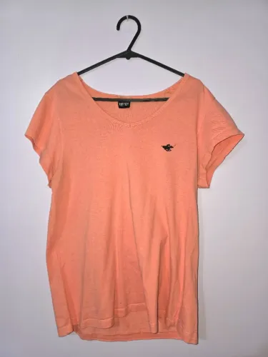 T-shirt cor salmão