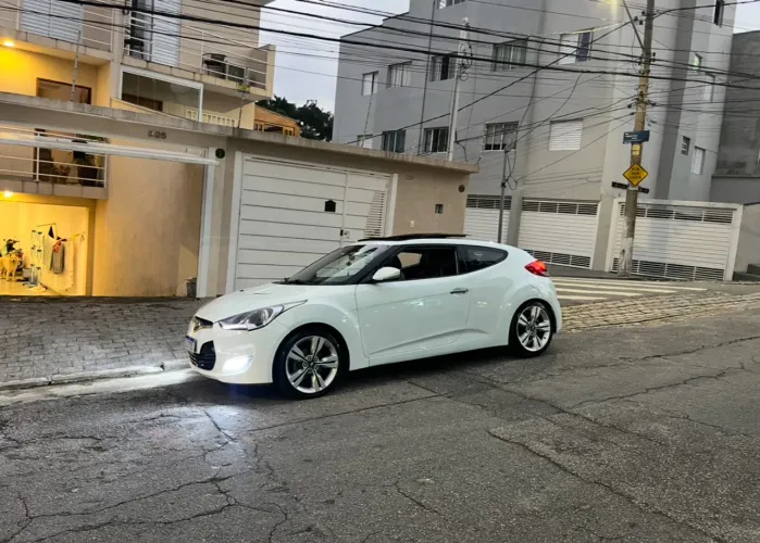 Hyundai Veloster 1.6 16V 140cv Aut. 2013