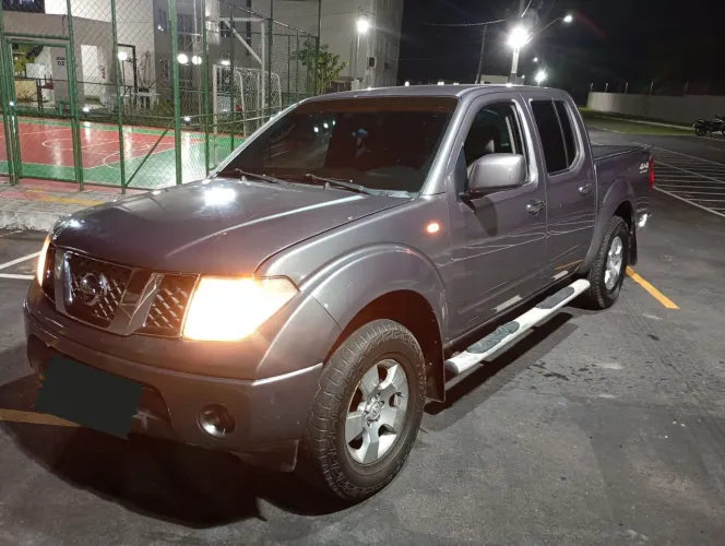 Nissan Frontier Se/se Strik CD 4X4 2.5 TB Dies. 2009
